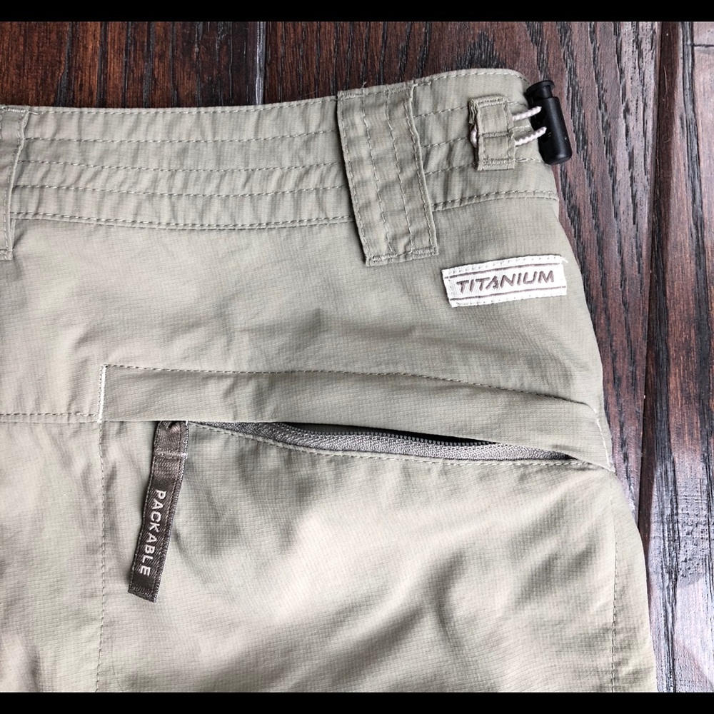 Colombia Titanum Olive/Green Capri Pants - Picture 8 of 14